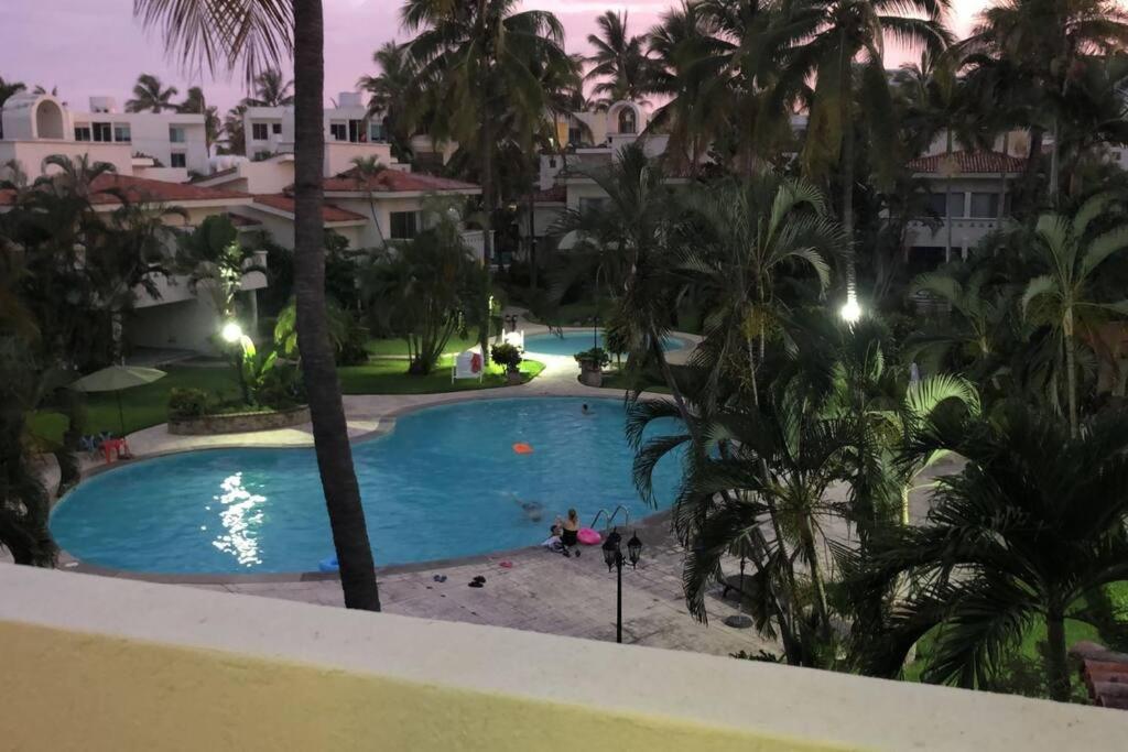 Hermoso Apartamento En Manzanillo Con Alberca Y Cancha De Tenis, Ideal Para Relajarse Y Disfrutar De Una Escapada Tranquila En El Paraiso Tropical エクステリア 写真
