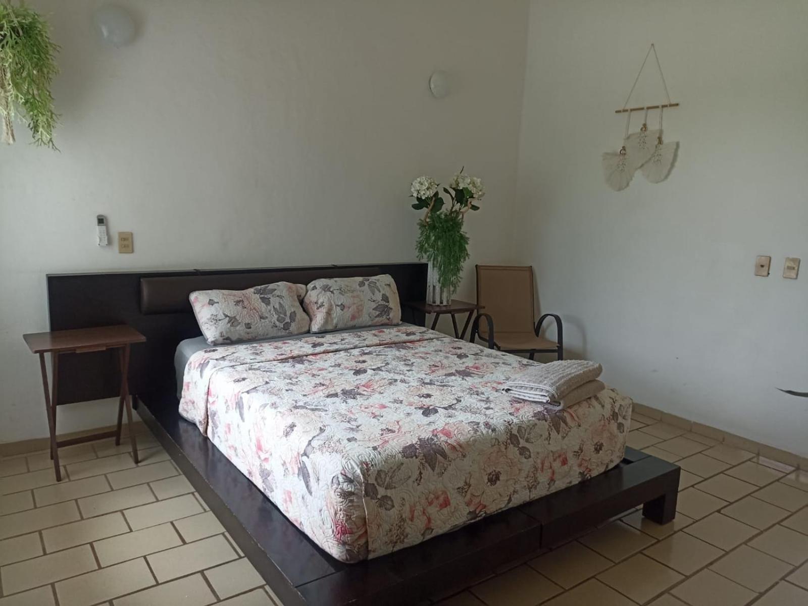 Hermoso Apartamento En Manzanillo Con Alberca Y Cancha De Tenis, Ideal Para Relajarse Y Disfrutar De Una Escapada Tranquila En El Paraiso Tropical エクステリア 写真